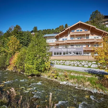 Am Zwoelferkogel 2* Saalbach-Hinterglemm